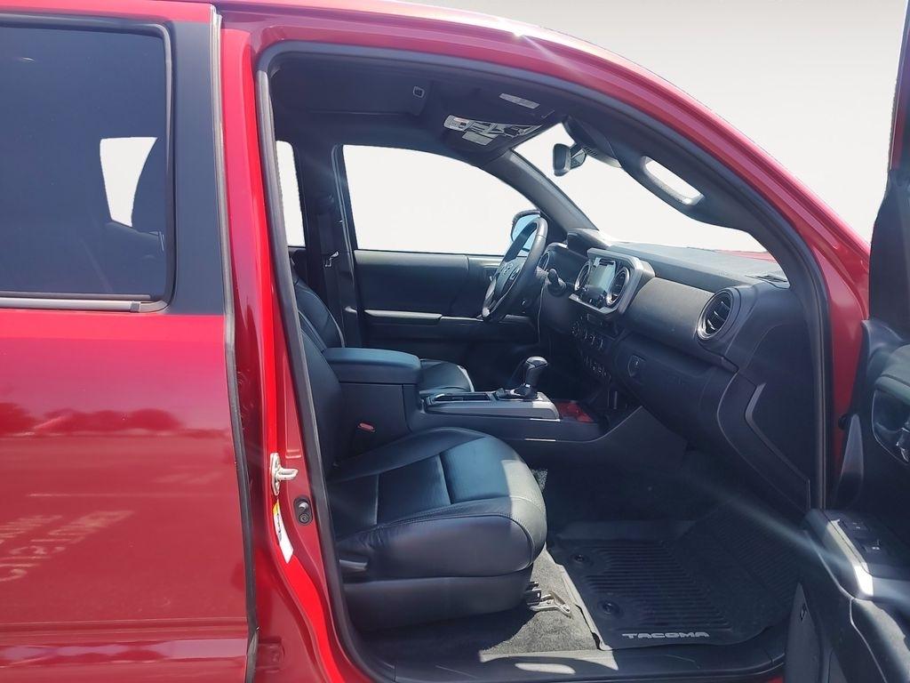 Toyota Tacoma  2018