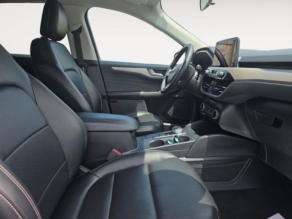 Ford Escape  2022