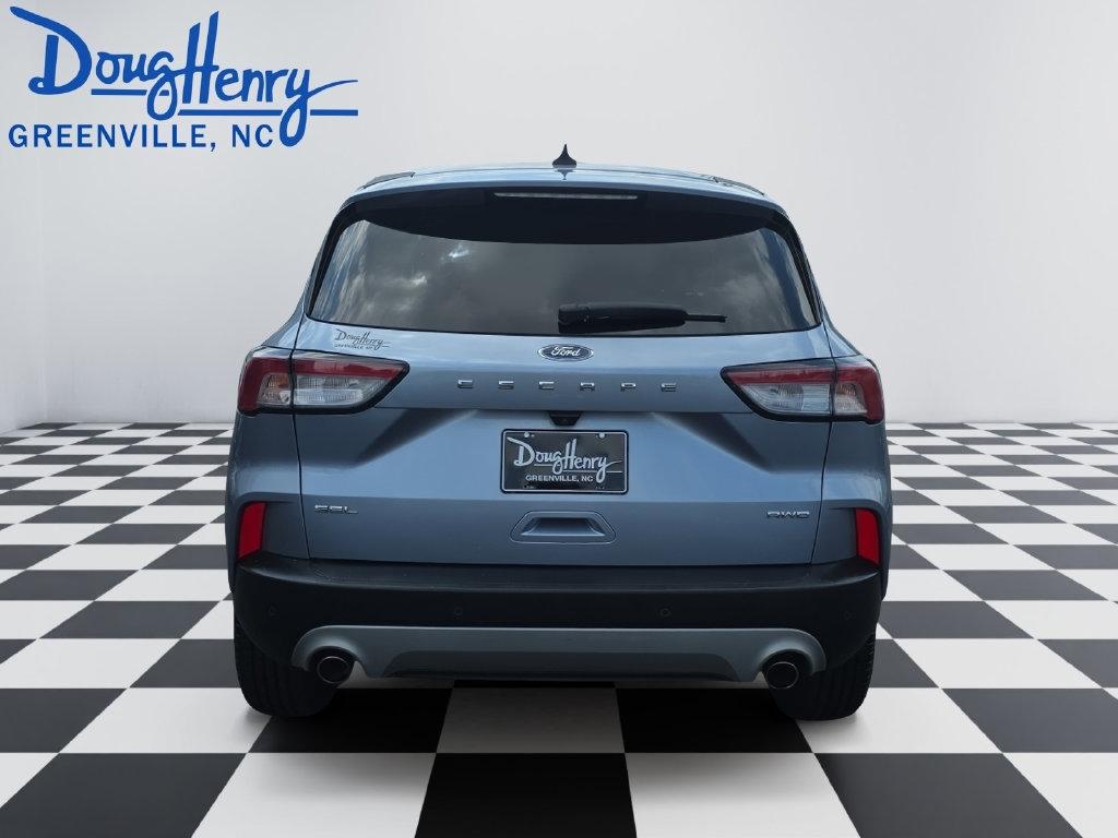 Ford Escape  2022