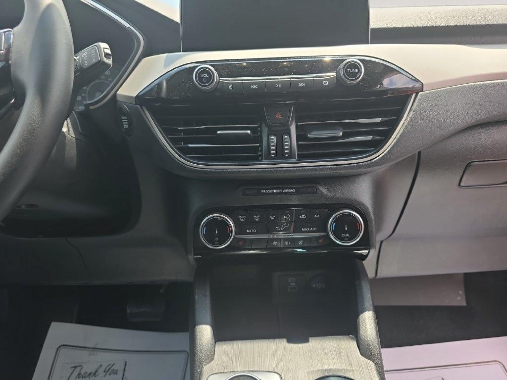 Ford Escape  2022