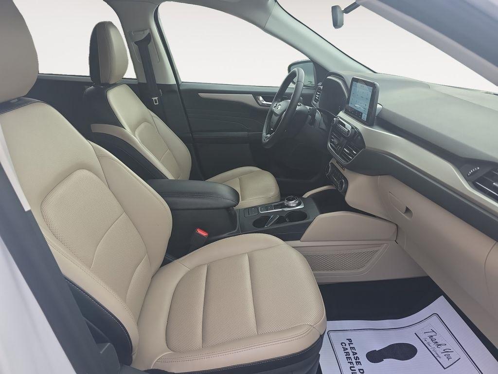Ford Escape  2022