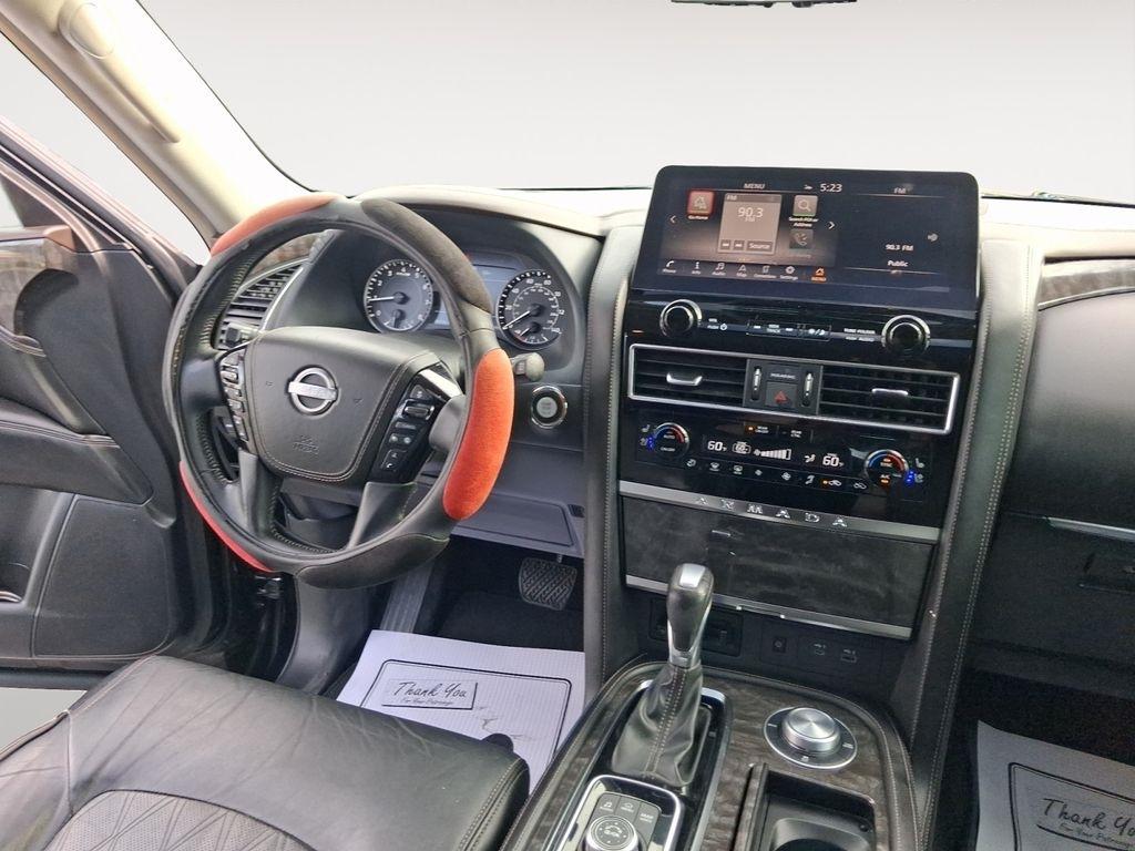 Nissan Armada  2021