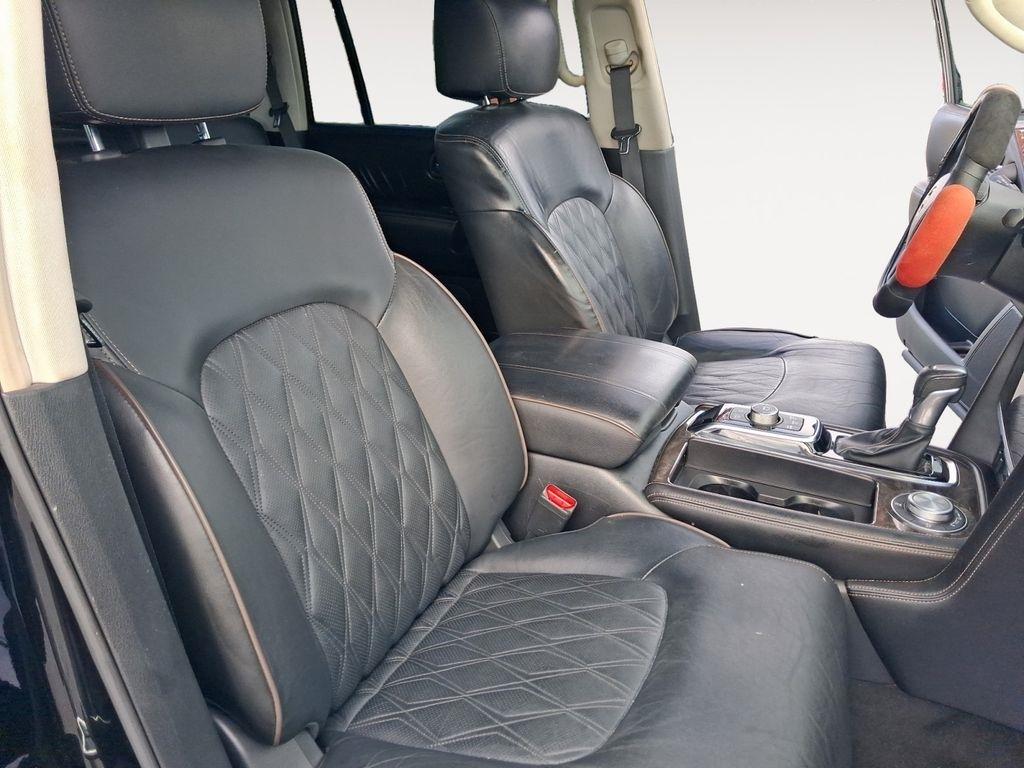 Nissan Armada  2021