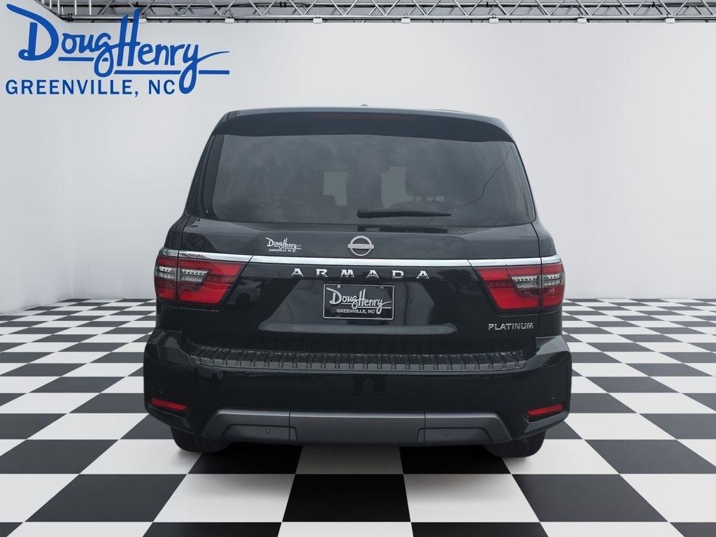 Nissan Armada  2021