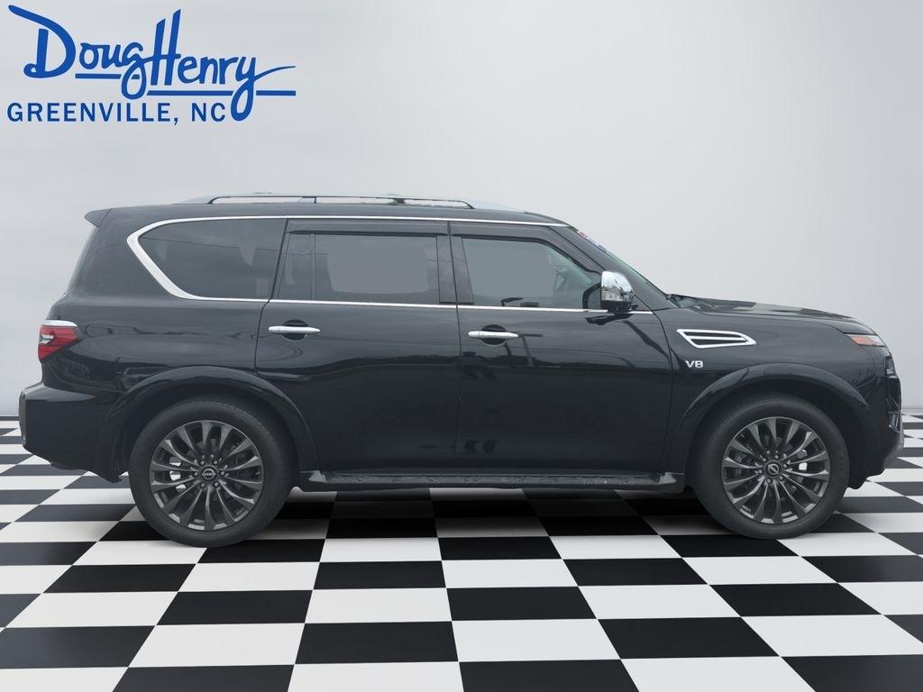 Nissan Armada  2021