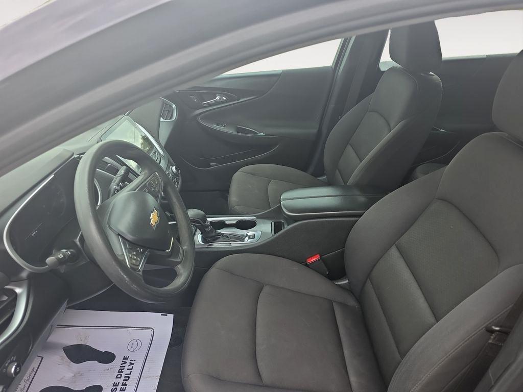 Chevrolet Malibu  2023