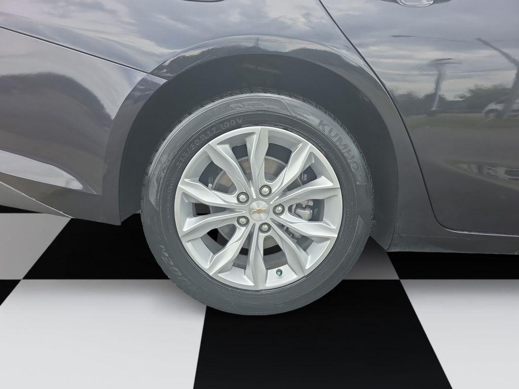 Chevrolet Malibu  2023