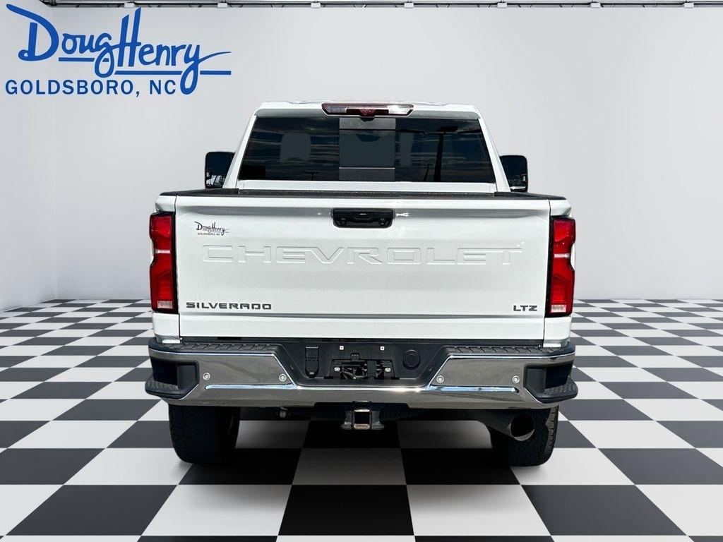 Chevrolet Silverado 2500HD  2025