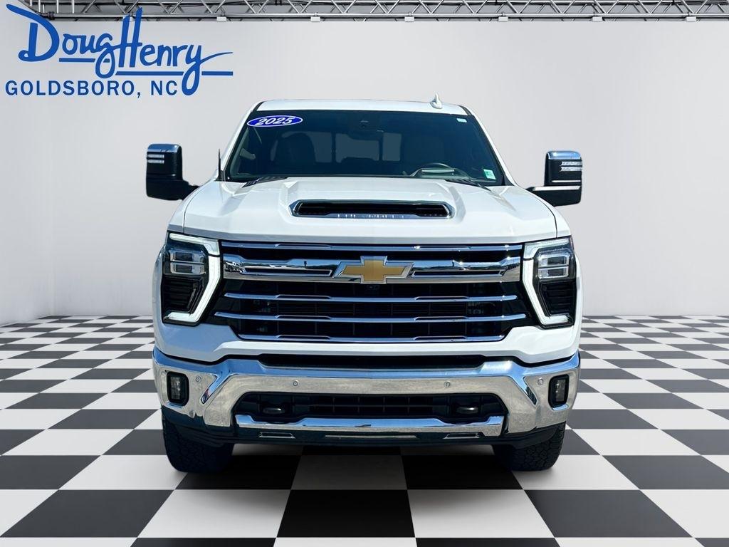 Chevrolet Silverado 2500HD  2025