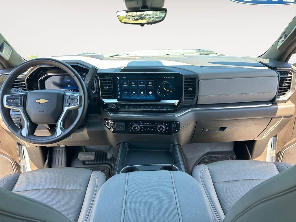Chevrolet Silverado 2500HD  2025
