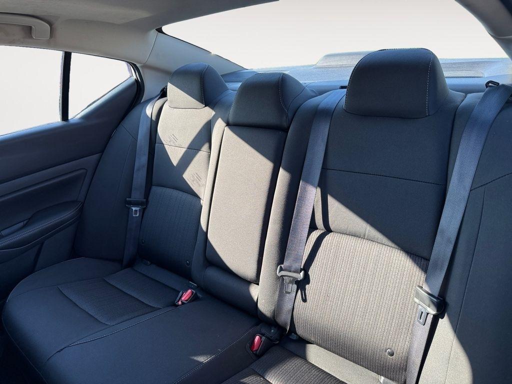 Nissan Altima  2025