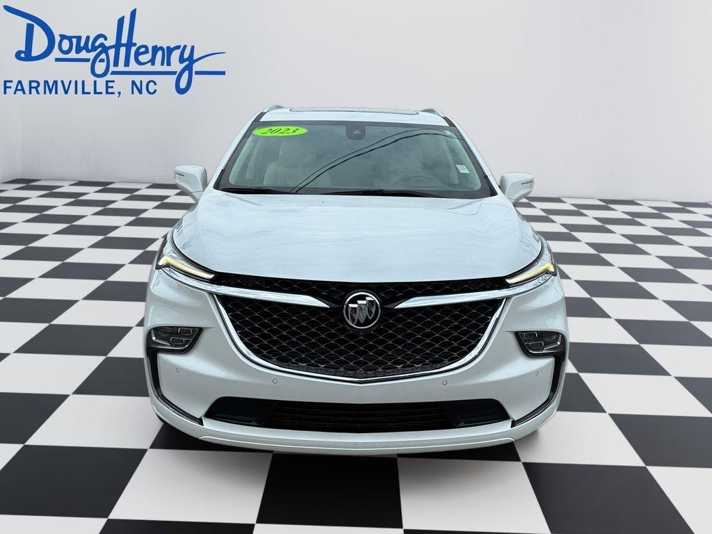 Buick Enclave  2023