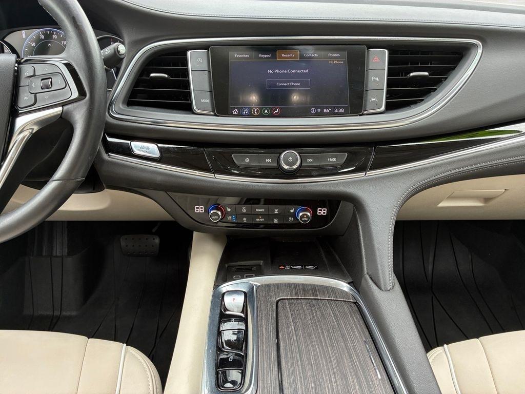 Buick Enclave  2023