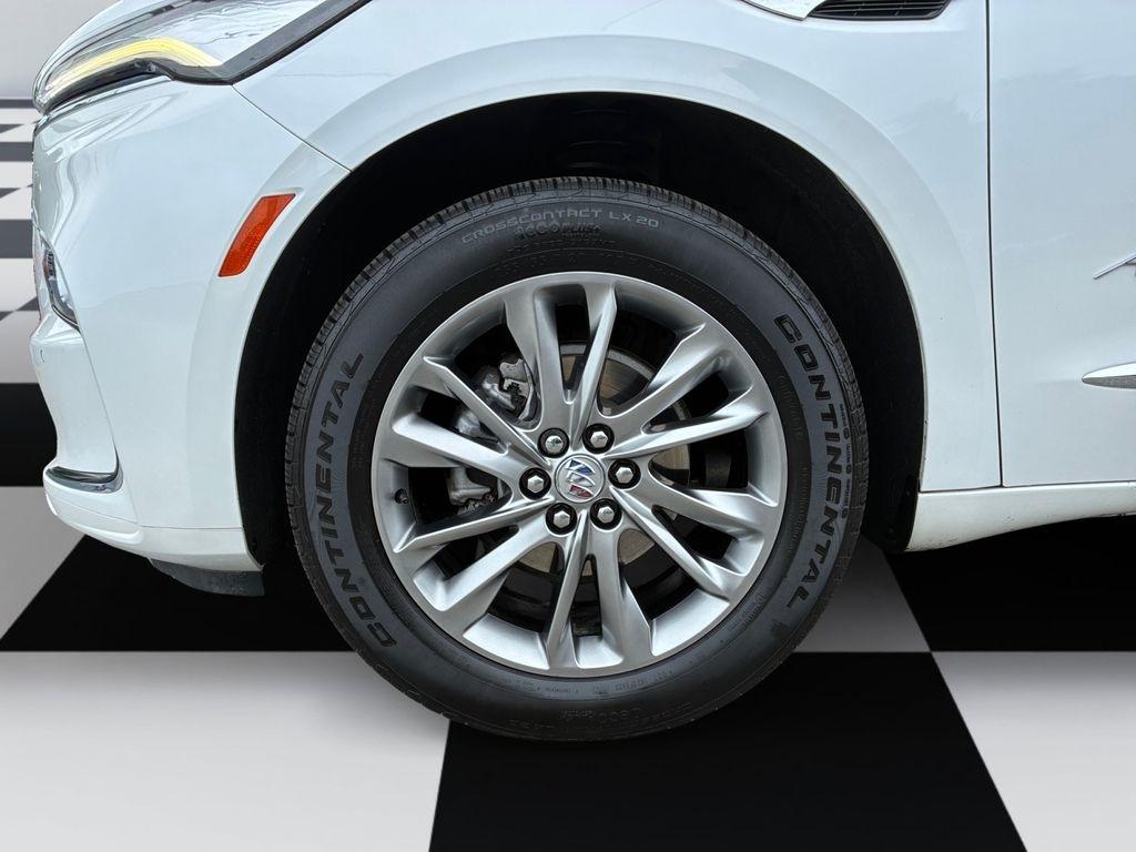 Buick Enclave  2023