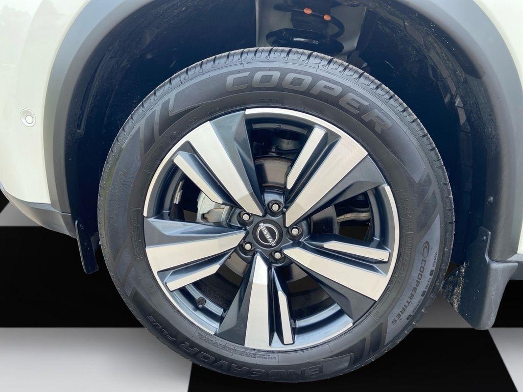 Nissan Rogue  2023