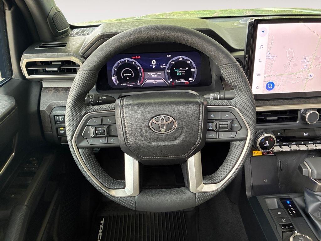 Toyota Tacoma 4WD  2026