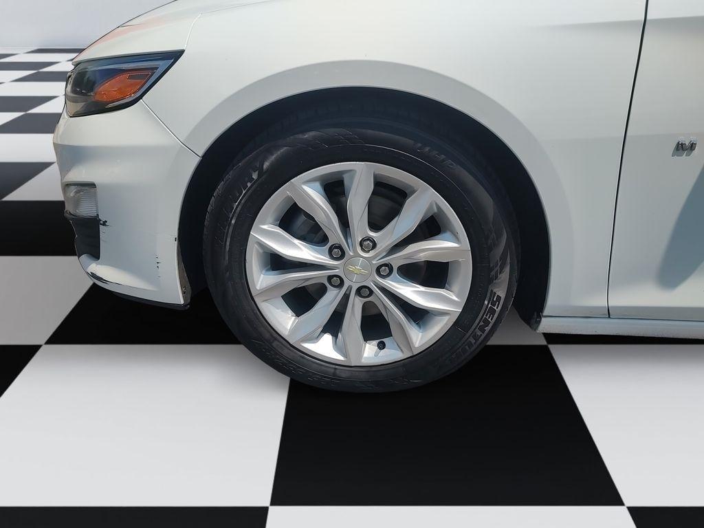 Chevrolet Malibu  2021