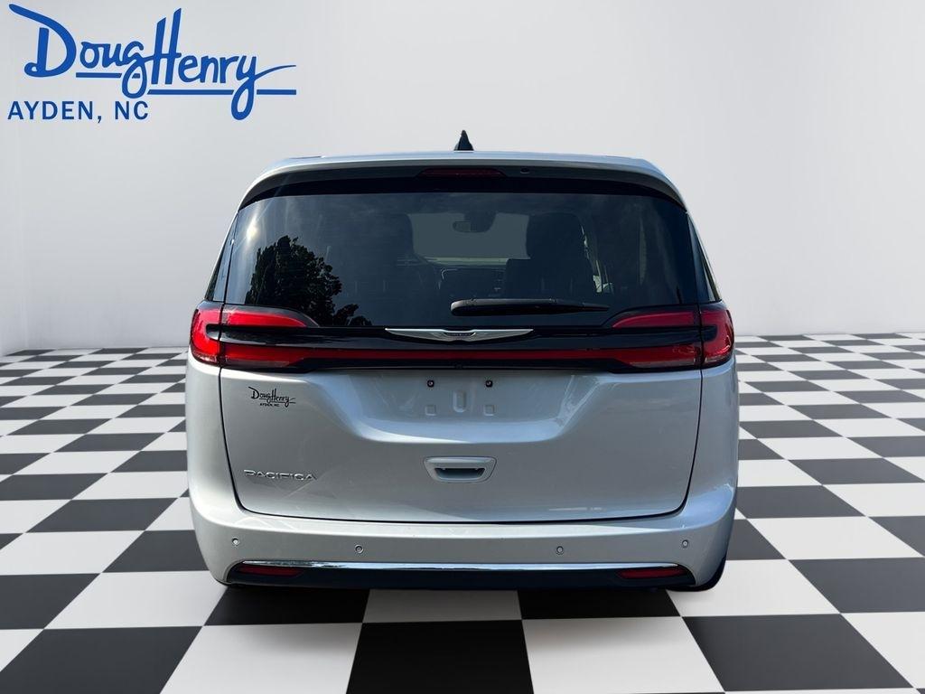 Chrysler Pacifica  2024