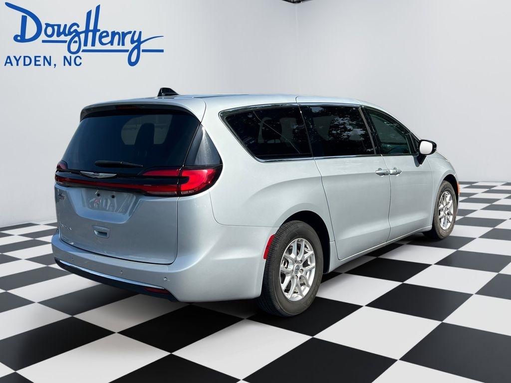 Chrysler Pacifica  2024