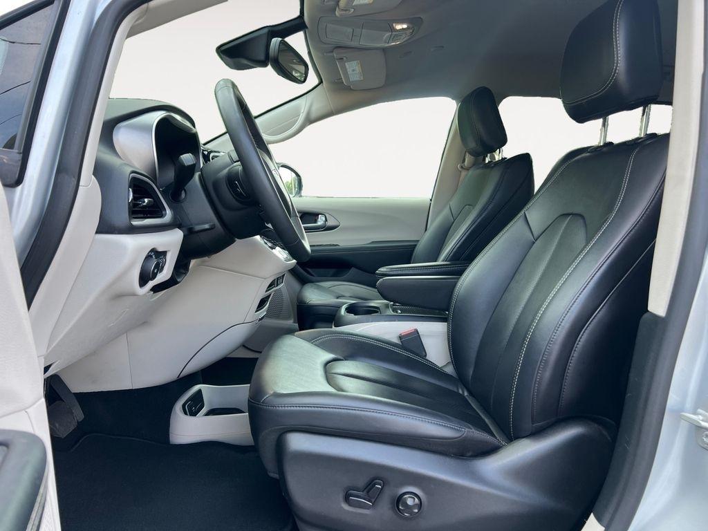 Chrysler Pacifica  2024