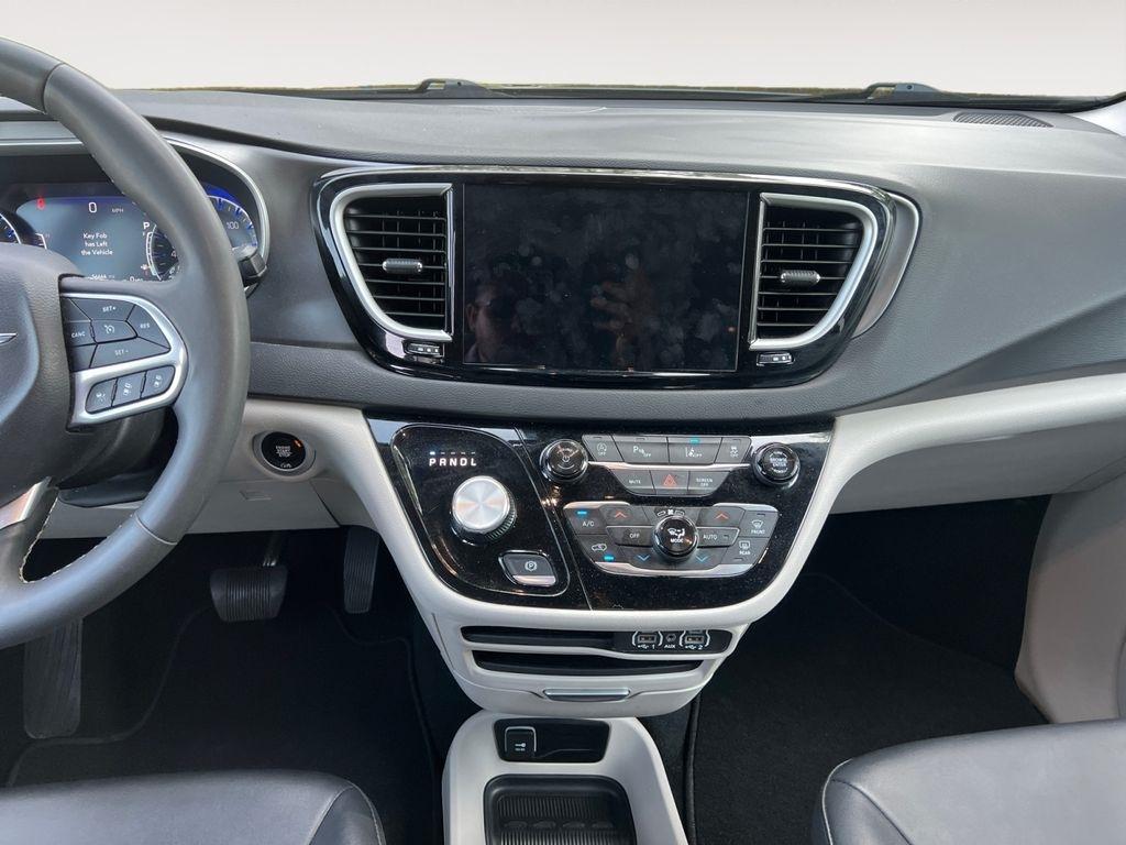 Chrysler Pacifica  2024