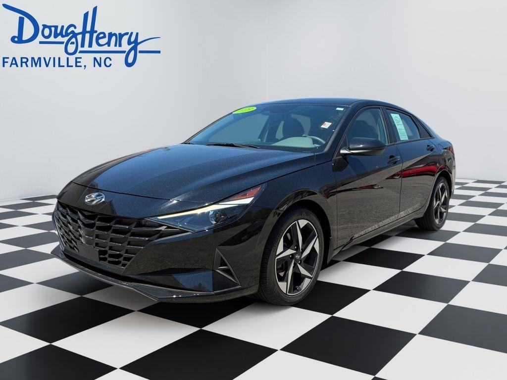 Hyundai Elantra  2023