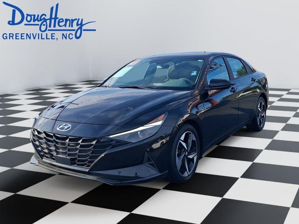 Hyundai Elantra  2023