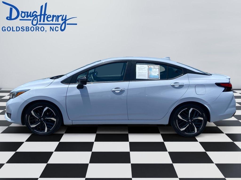 Nissan Versa  2024