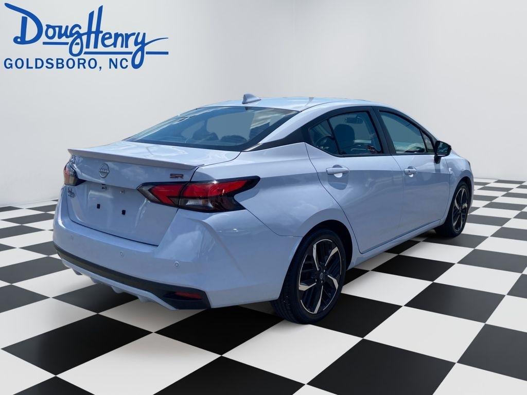 Nissan Versa  2024