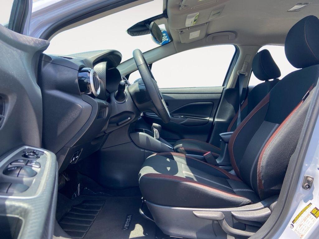 Nissan Versa  2024