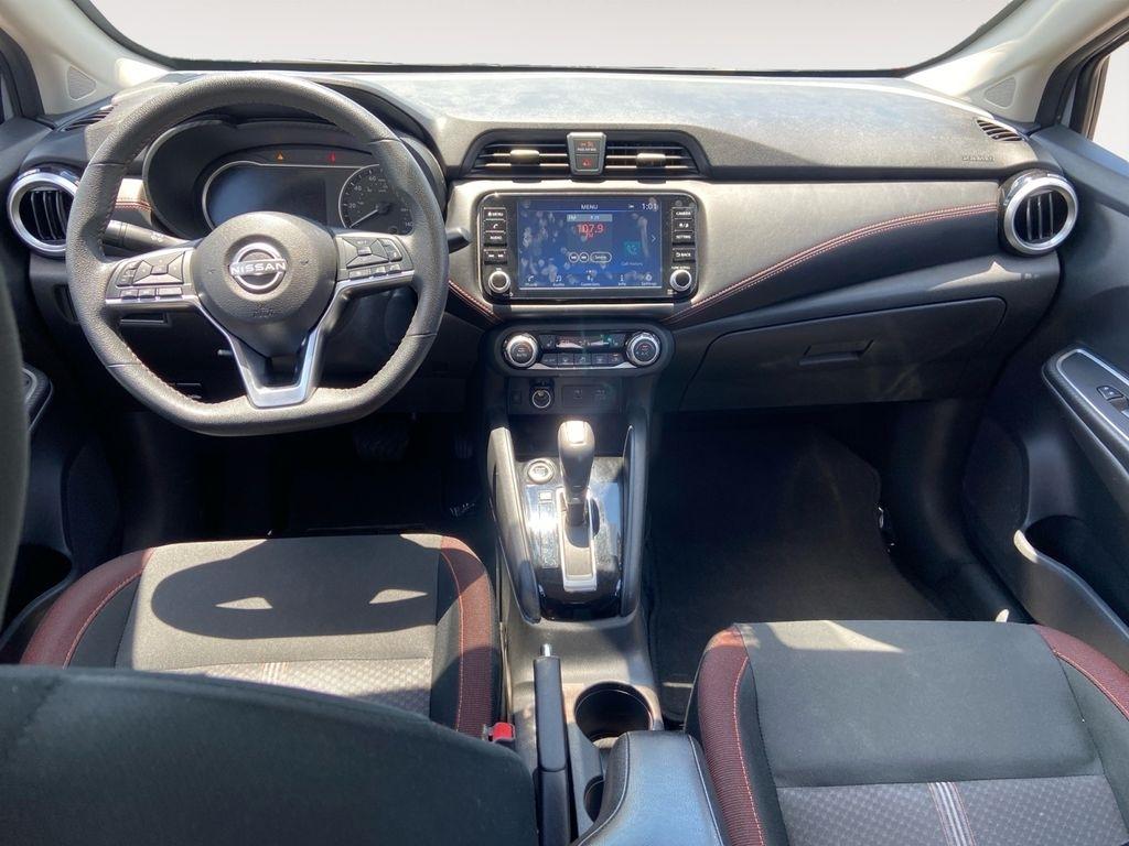 Nissan Versa  2024