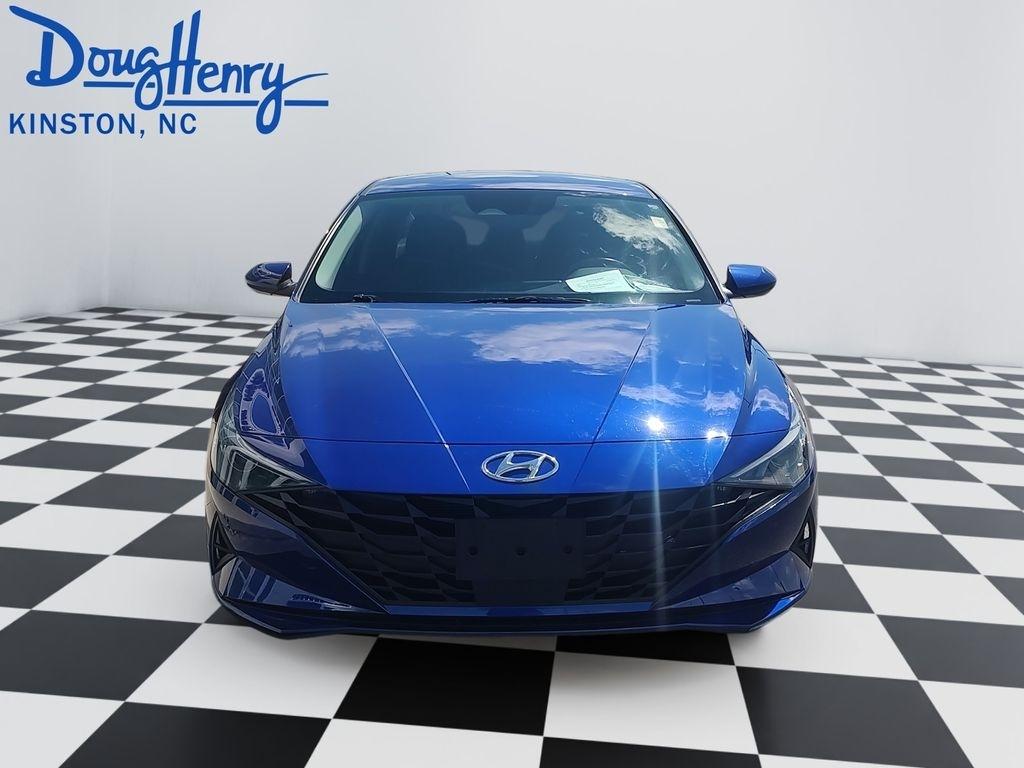 Hyundai Elantra  2023