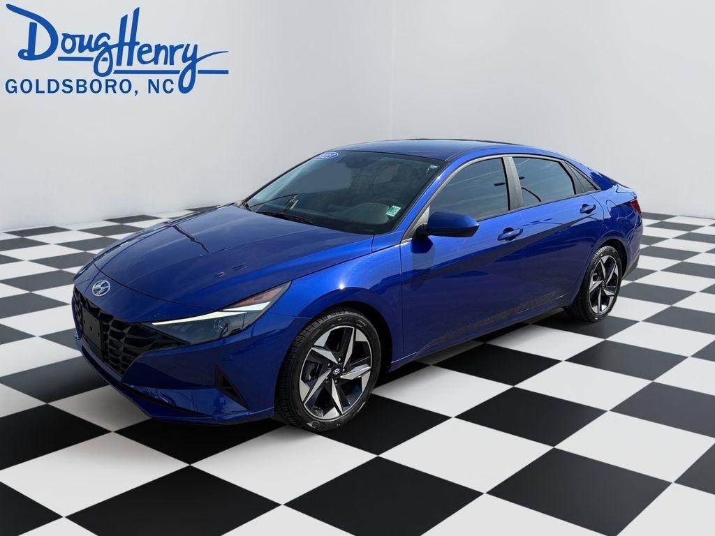 Hyundai Elantra  2023