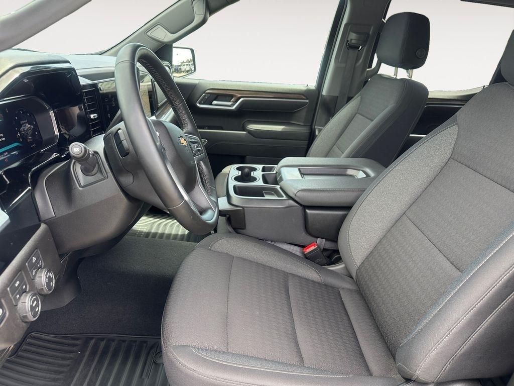 Chevrolet Silverado 1500  2026