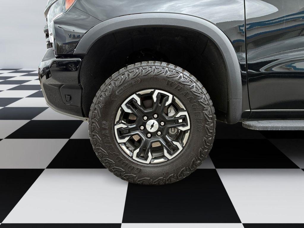 Chevrolet Silverado 1500  2025