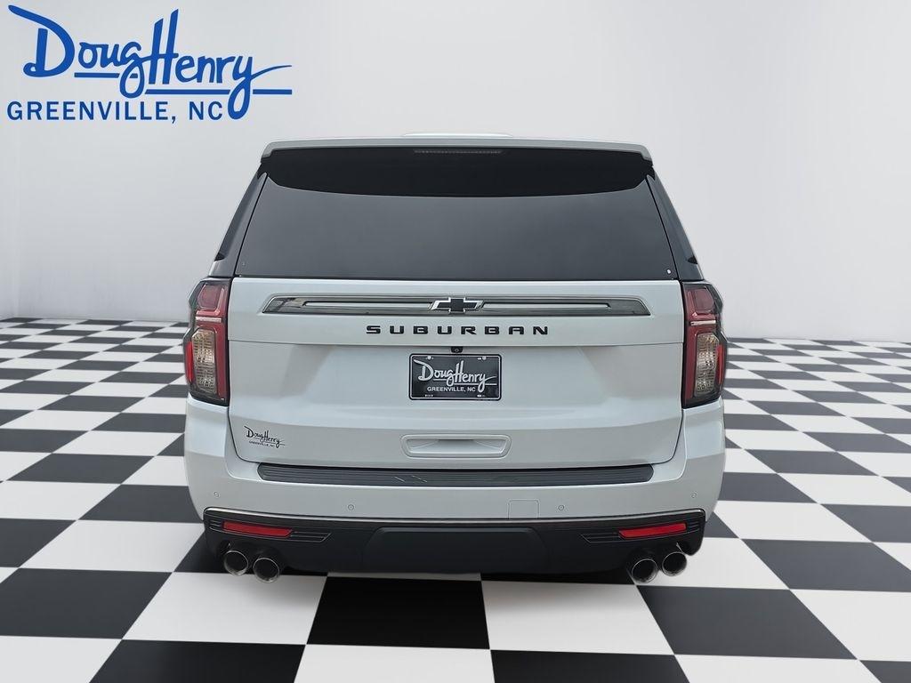 2022 Chevrolet Suburban RST - Photo 4
