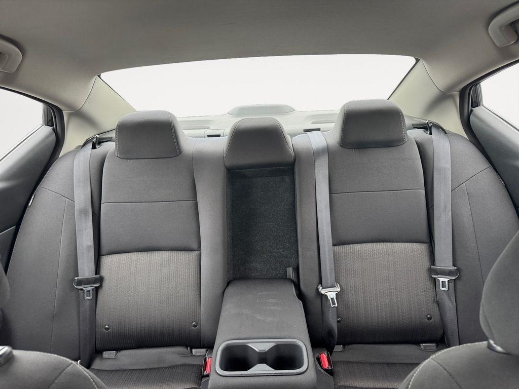 Nissan Altima  2024