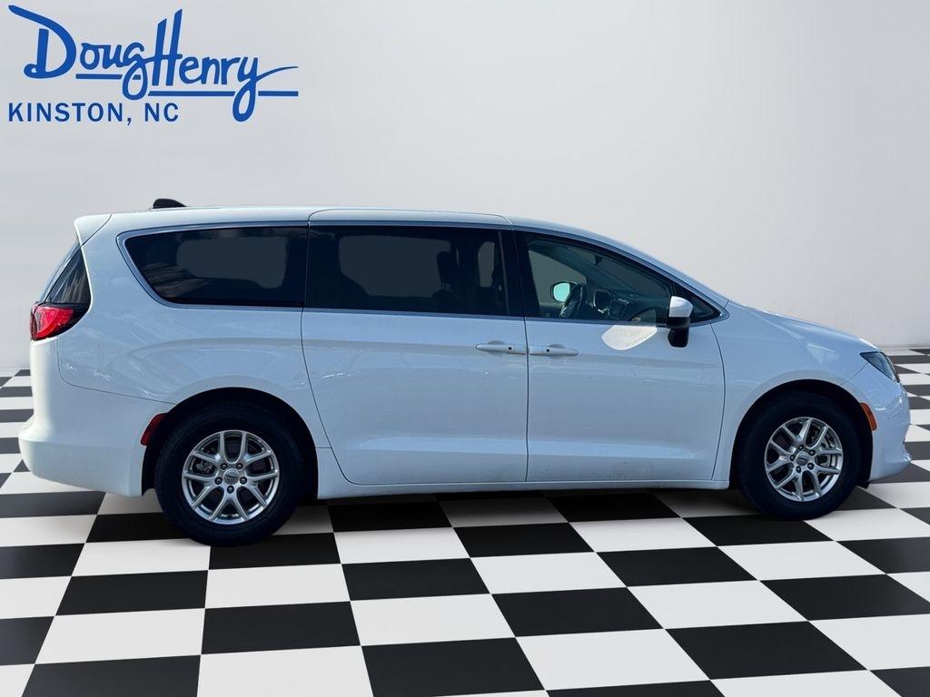 Chrysler Voyager  2023
