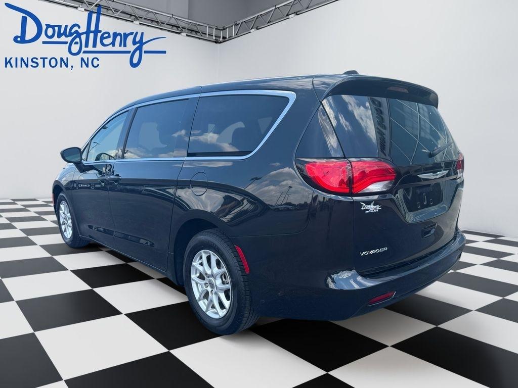 Chrysler Voyager  2023