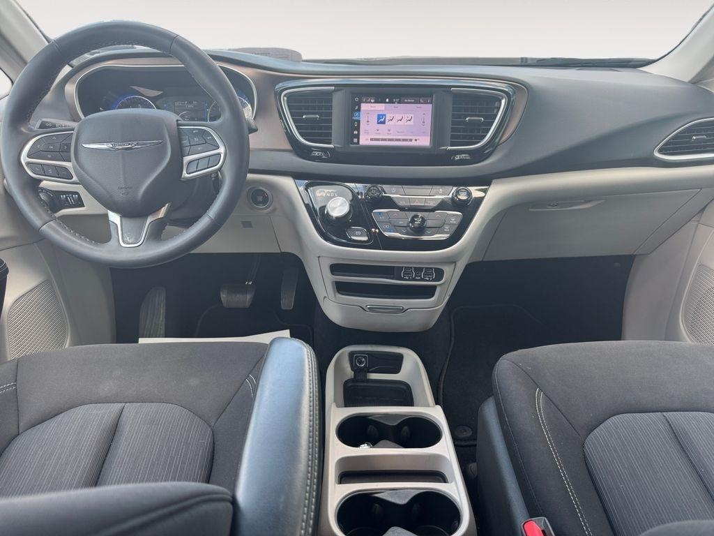 Chrysler Voyager  2023