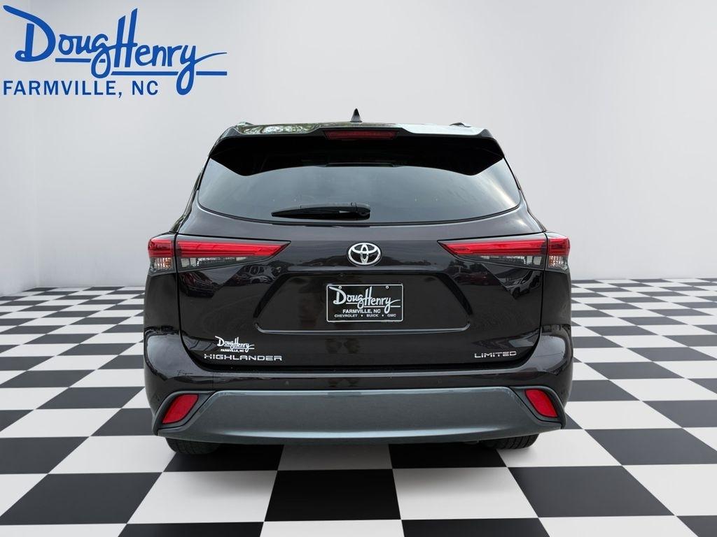 Toyota Highlander  2021