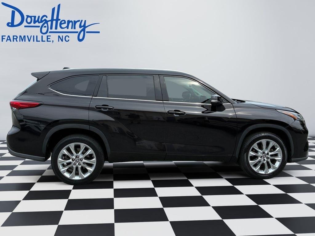 Toyota Highlander  2021