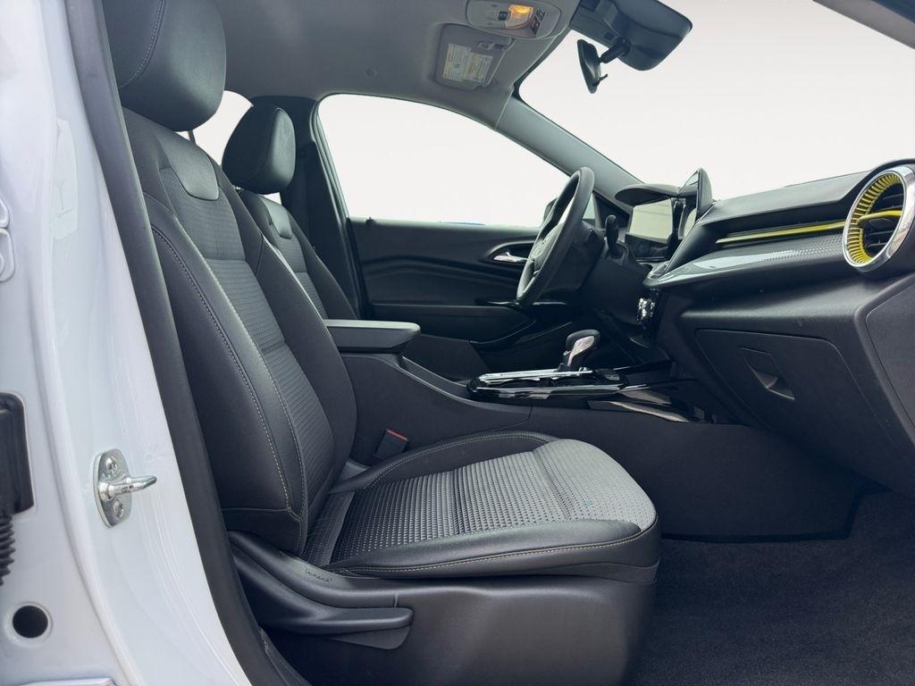 Chevrolet Trax  2025