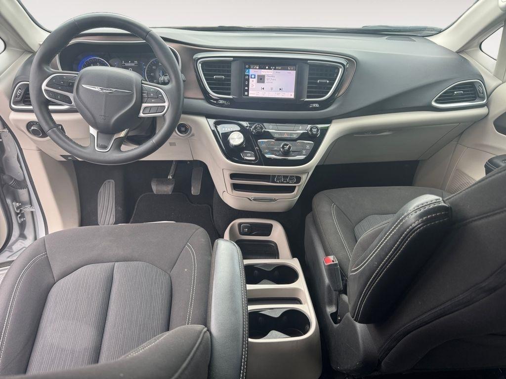 Chrysler Voyager  2023