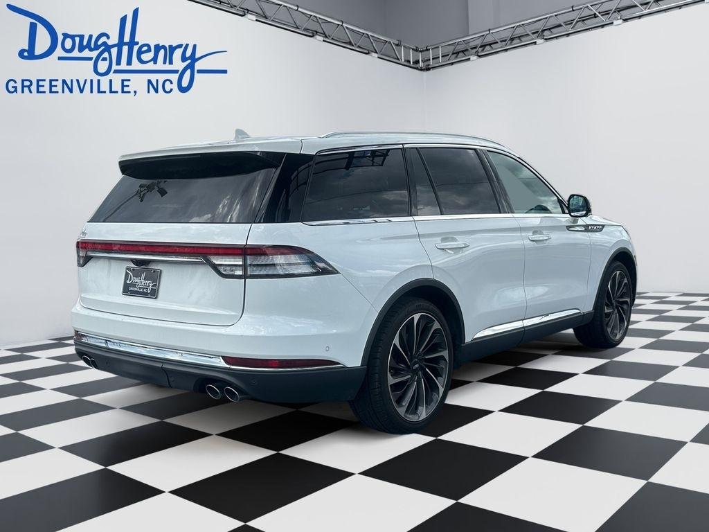 Lincoln Aviator  2020