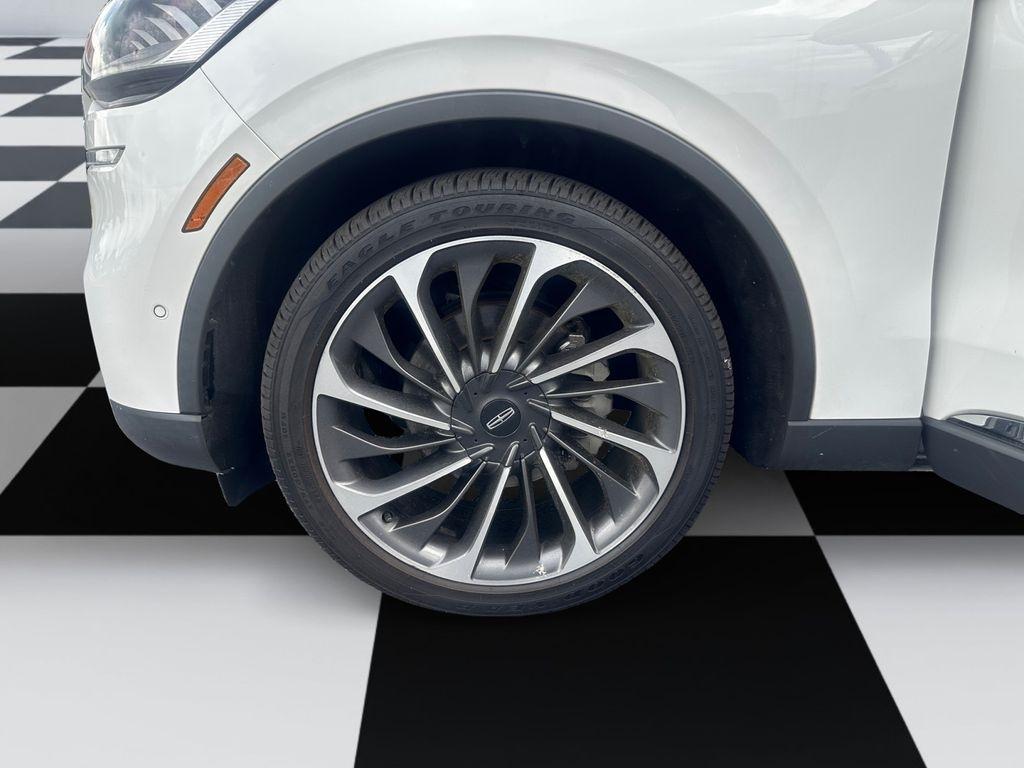 Lincoln Aviator  2020