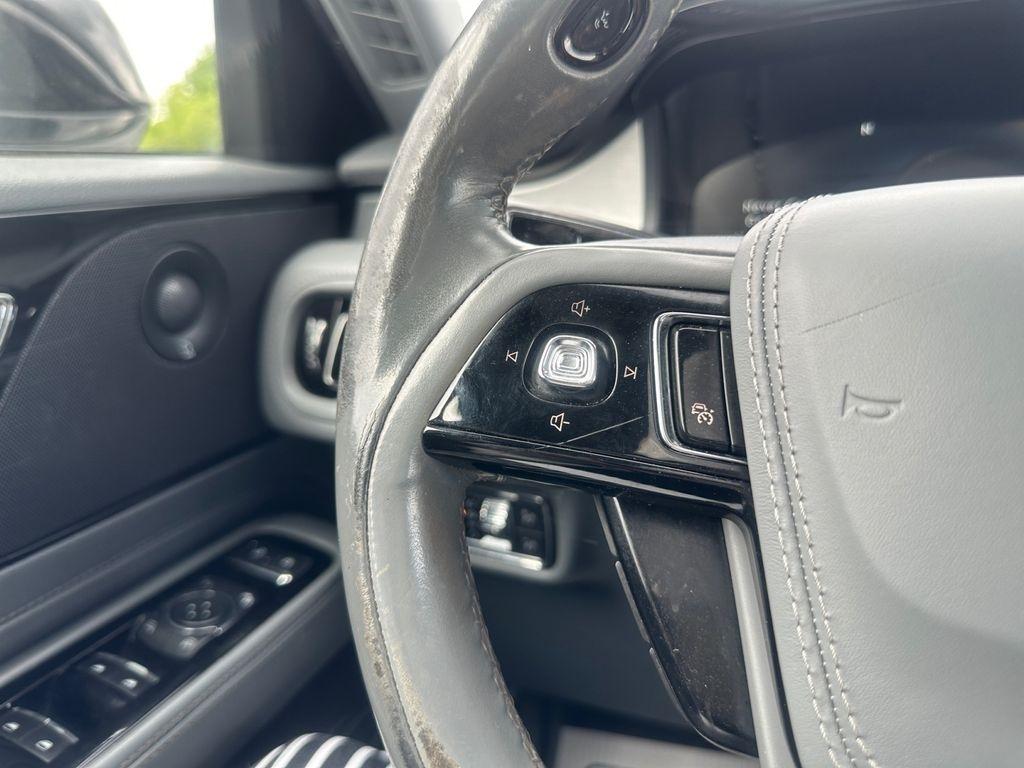 Lincoln Aviator  2020
