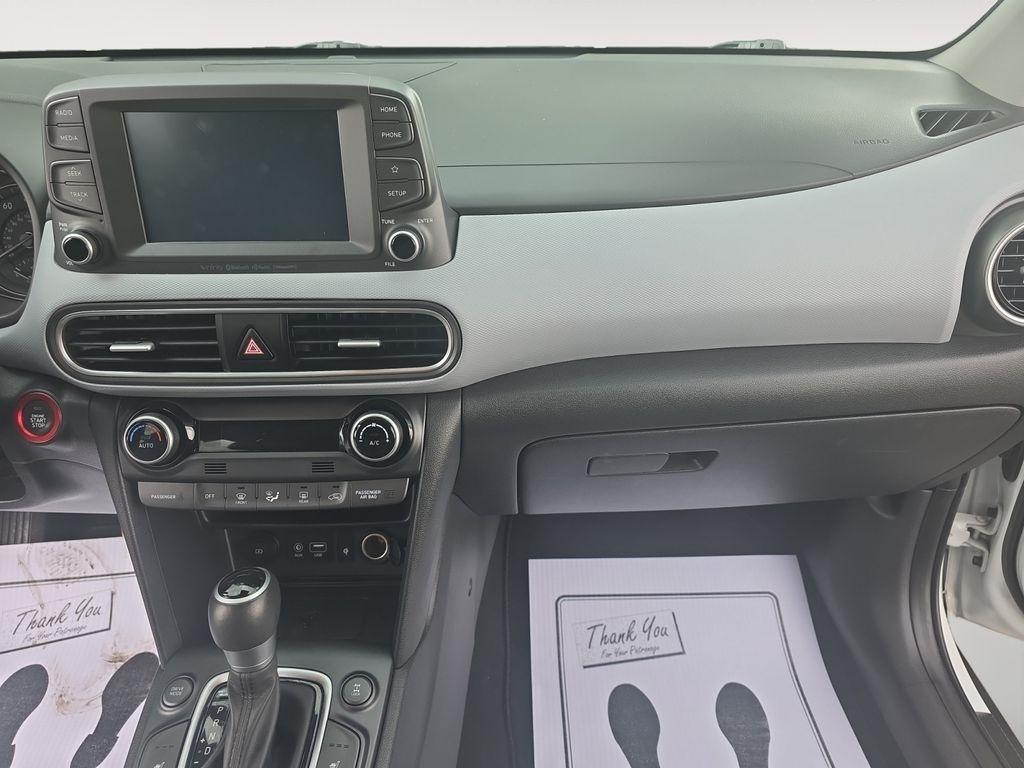 Hyundai Kona  2021