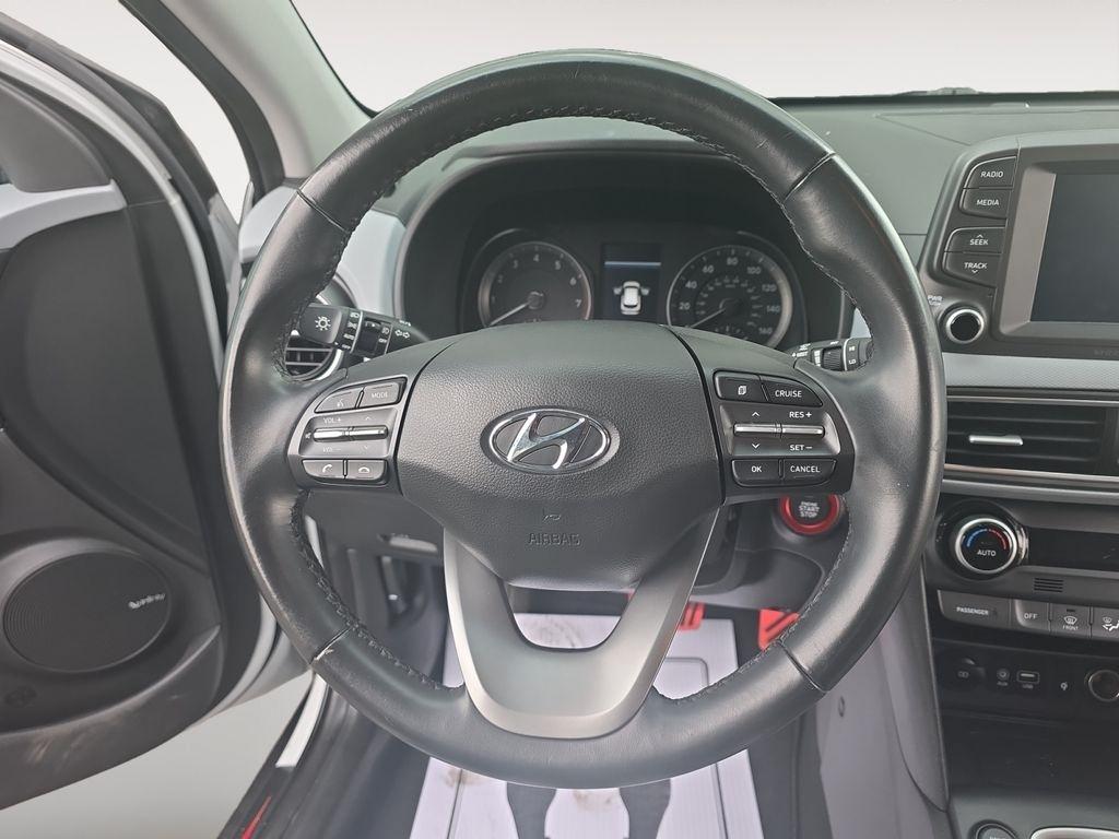 Hyundai Kona  2021