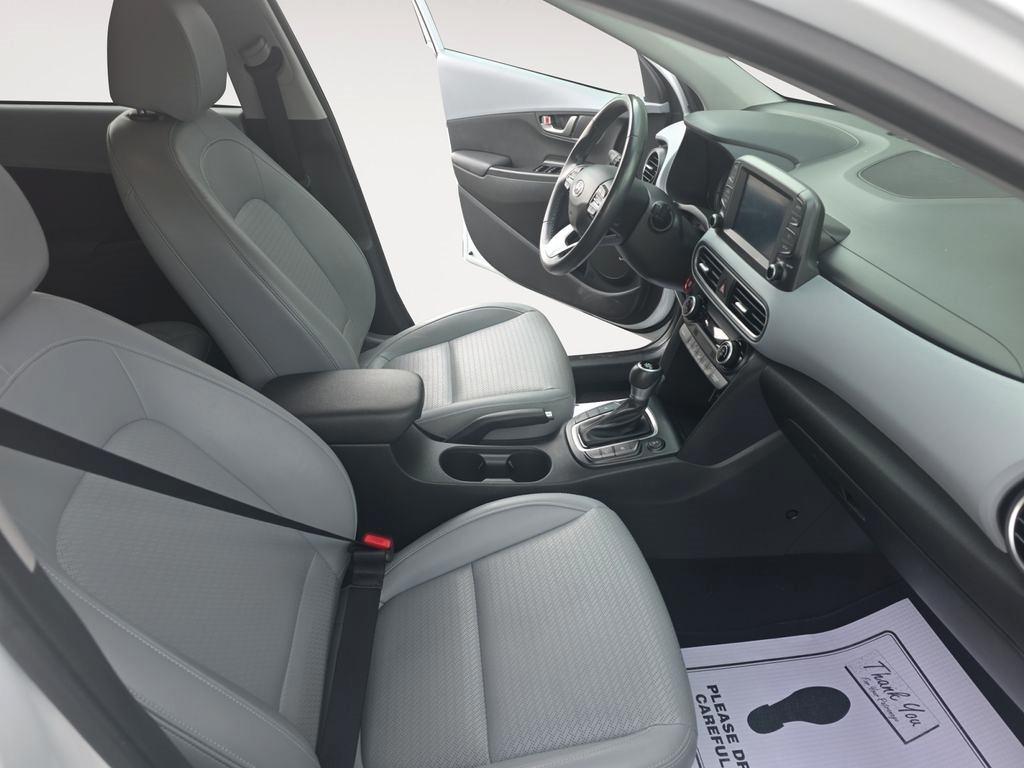 Hyundai Kona  2021